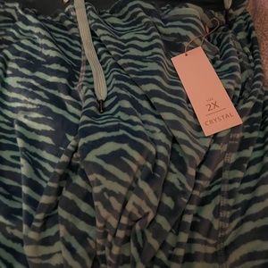 NWT LulaRoe 2xl Jog Set